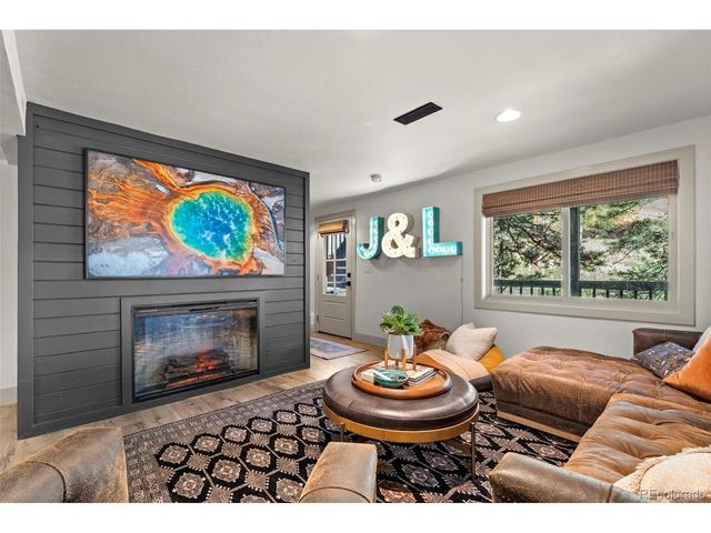 770 N Cedar Brook Rd, Boulder, CO 80304