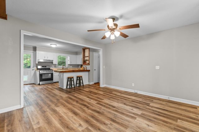 2240 Little Lamb Rd., Conway, SC 29527