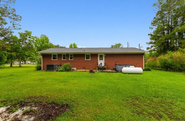 2240 Little Lamb Rd., Conway, SC 29527