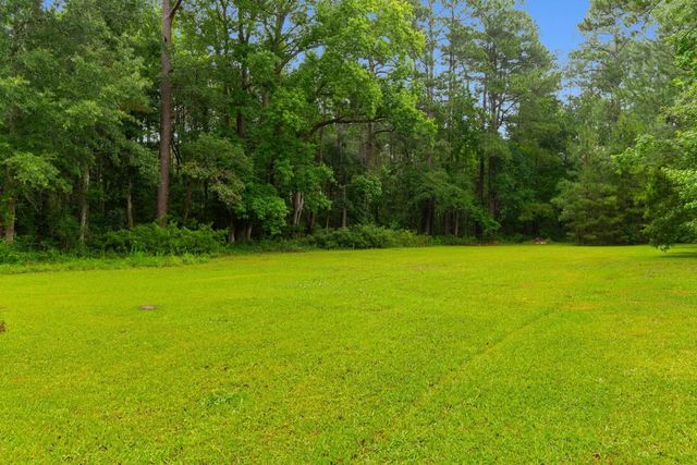 2240 Little Lamb Rd., Conway, SC 29527