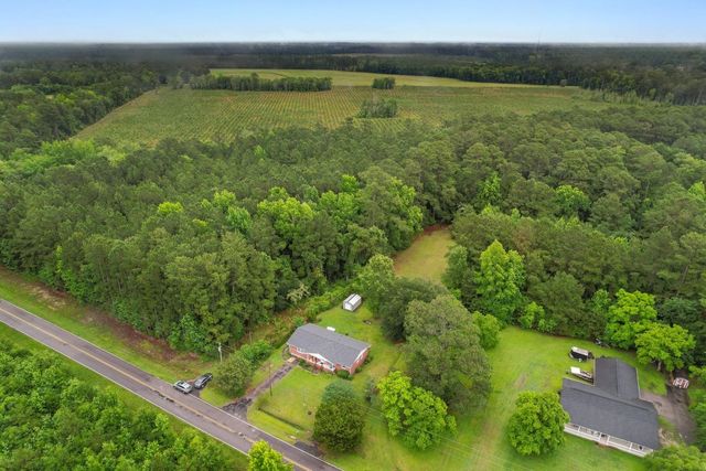 2240 Little Lamb Rd., Conway, SC 29527