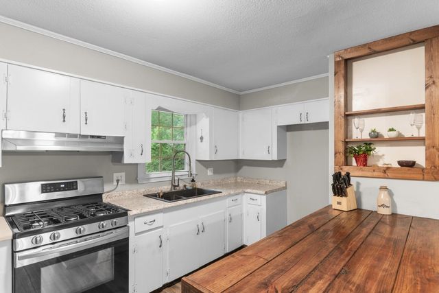 2240 Little Lamb Rd., Conway, SC 29527