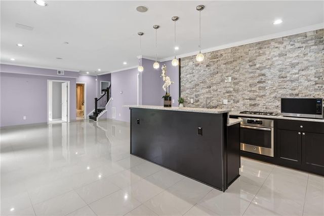 1510 Eaglerock Drive, Suwanee, GA 30024