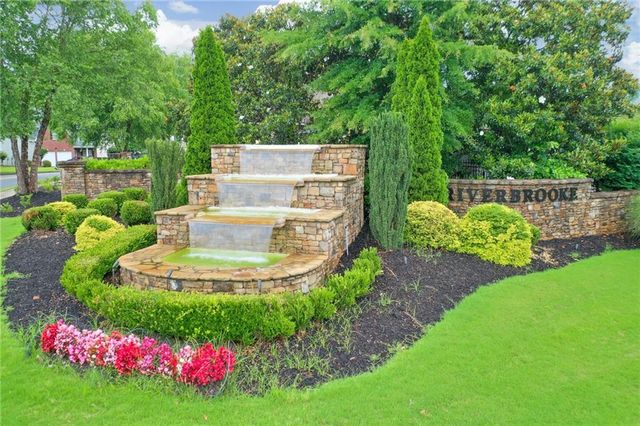 1510 Eaglerock Drive, Suwanee, GA 30024