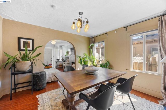 1687 70Th Ave, Oakland, CA 94621