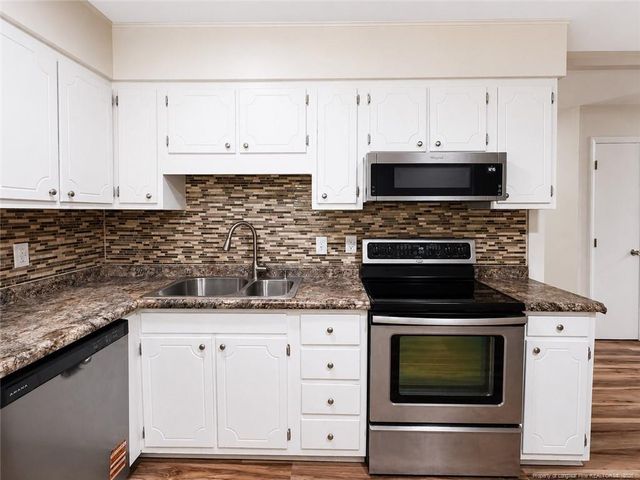 5056 Hampshire Drive, Fayetteville, NC 28311
