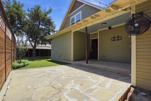 2341 Alston Avenue, Fort Worth, TX 76110