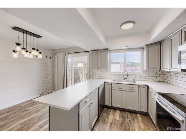 8745 Santa Fe Dr, Thornton, CO 80260
