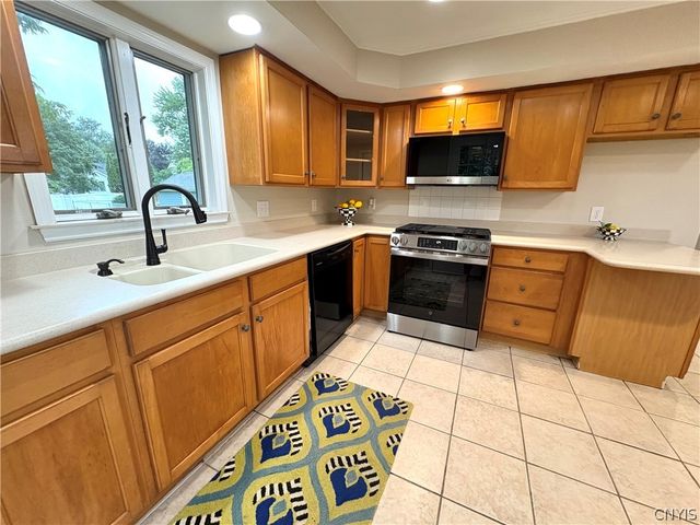 19 Silver Avenue, Auburn, NY 13021