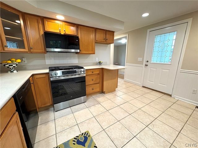 19 Silver Avenue, Auburn, NY 13021