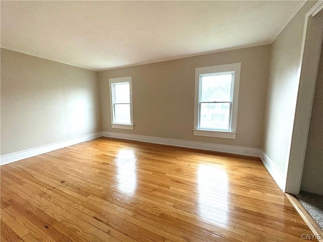 19 Silver Avenue, Auburn, NY 13021