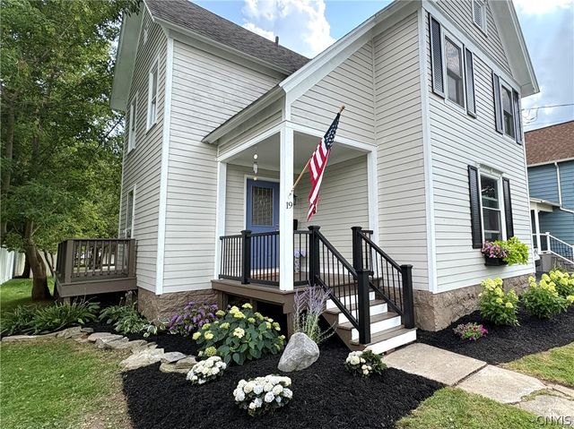 19 Silver Avenue, Auburn, NY 13021