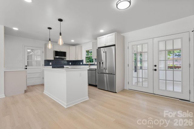 602 Sharon Drive, Statesville, NC 28625