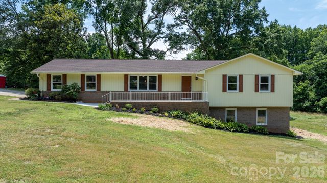 602 Sharon Drive, Statesville, NC 28625