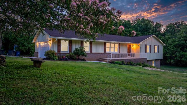 602 Sharon Drive, Statesville, NC 28625
