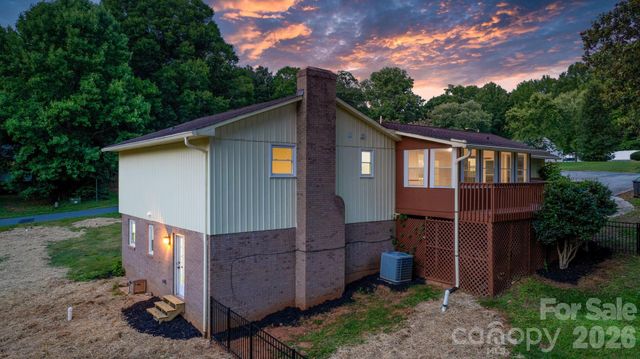 602 Sharon Drive, Statesville, NC 28625