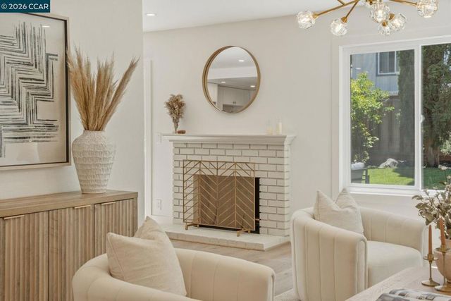 2790 Marsh Dr, San Ramon, CA 94583