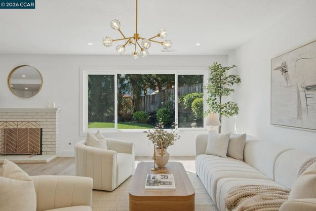 2790 Marsh Dr, San Ramon, CA 94583