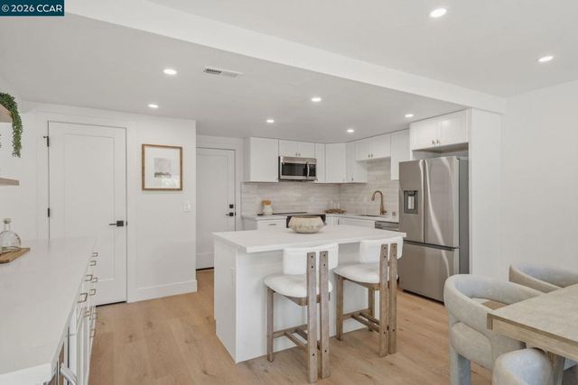 2790 Marsh Dr, San Ramon, CA 94583