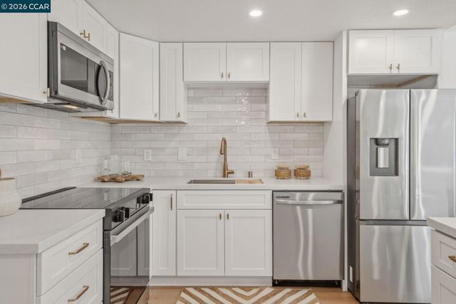 2790 Marsh Dr, San Ramon, CA 94583