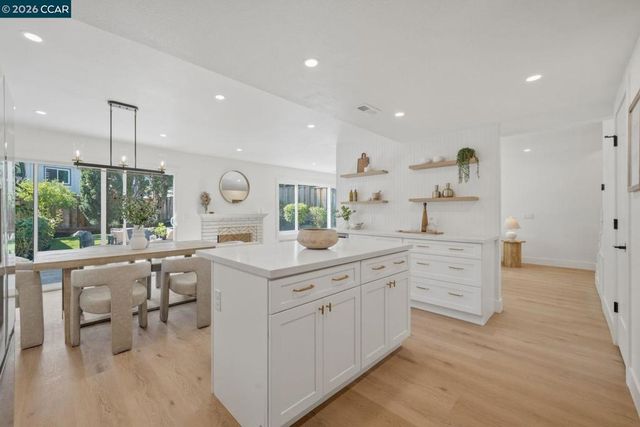 2790 Marsh Dr, San Ramon, CA 94583
