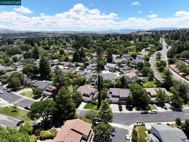 2790 Marsh Dr, San Ramon, CA 94583