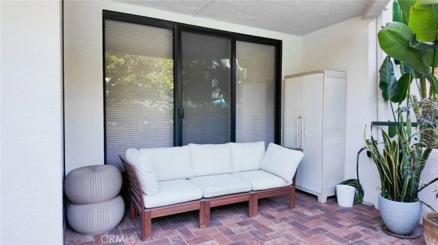 2910 Neilson Way 208, Santa Monica, CA 90405