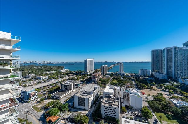 121 NE 34th St 3008, Miami, FL 33137