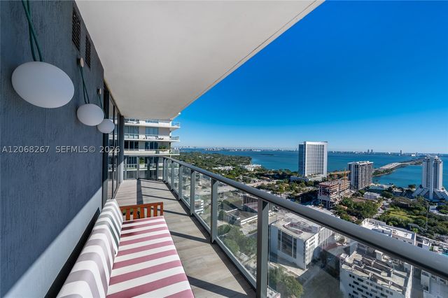 121 NE 34th St 3008, Miami, FL 33137