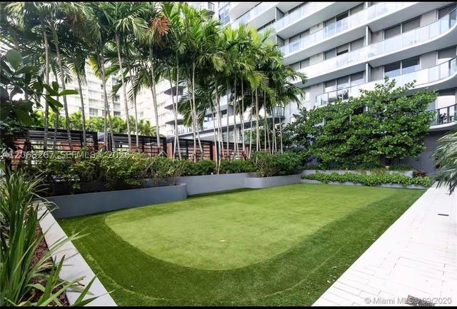 121 NE 34th St 3008, Miami, FL 33137