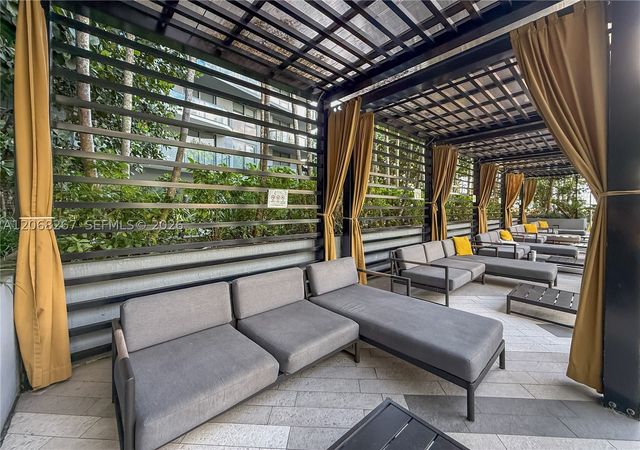 121 NE 34th St 3008, Miami, FL 33137