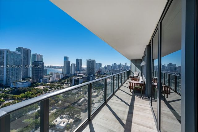 121 NE 34th St 3008, Miami, FL 33137
