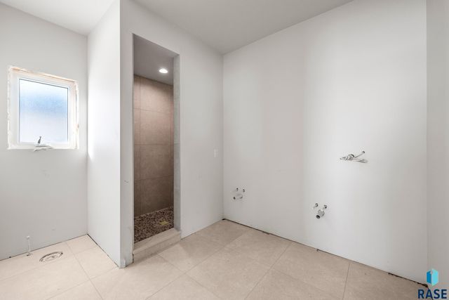 215 E 8th St Street, Tea, SD 57064