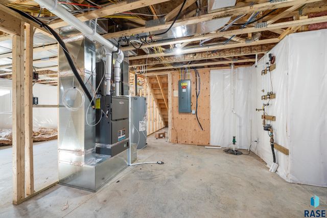 215 E 8th St Street, Tea, SD 57064