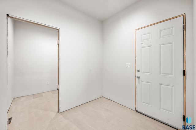 215 E 8th St Street, Tea, SD 57064