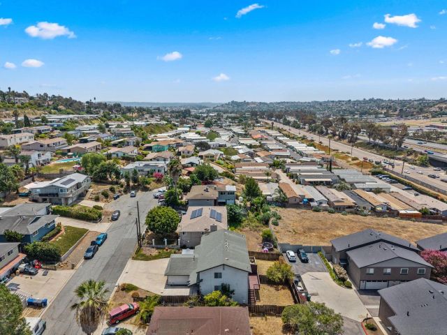 2018 Hawkins Way, Spring Valley, CA 91977