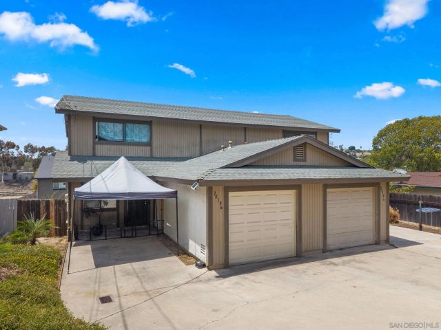2018 Hawkins Way, Spring Valley, CA 91977