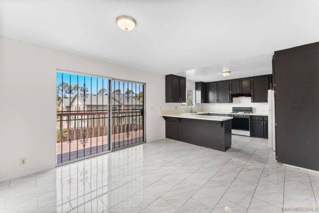 2018 Hawkins Way, Spring Valley, CA 91977