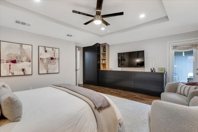 2303 Stone Glen Lane, Carrollton, TX 75007