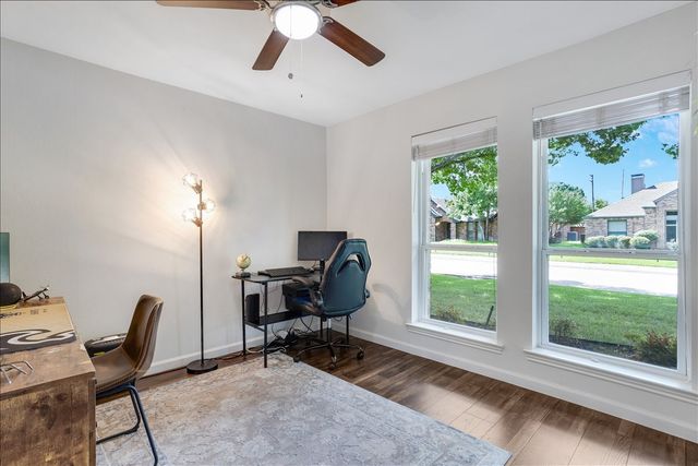 2303 Stone Glen Lane, Carrollton, TX 75007