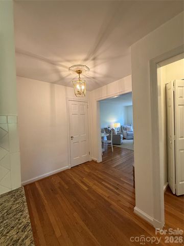 105 S Laurel Avenue 92B, Charlotte, NC 28207