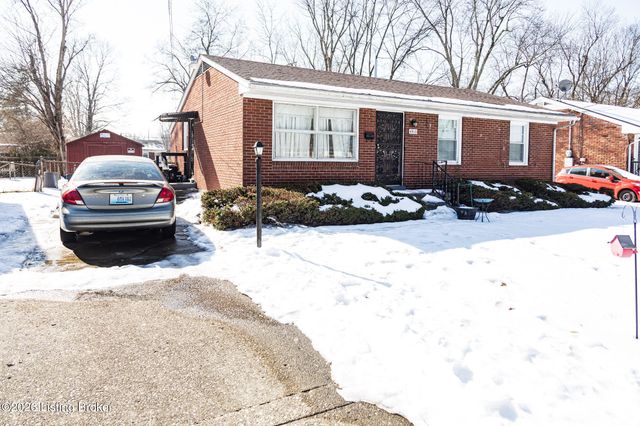 4910 Red Oak Ln, Louisville, KY 40218