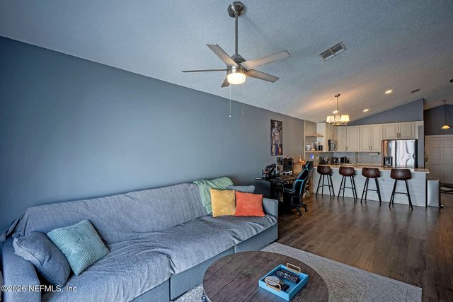 1712 WILDWOOD CREEK Lane, Jacksonville, FL 32246