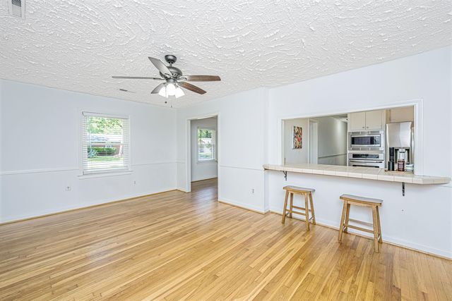 1400 W Lenevar Drive, Charleston, SC 29407