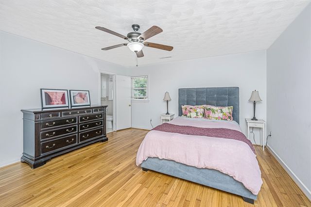 1400 W Lenevar Drive, Charleston, SC 29407