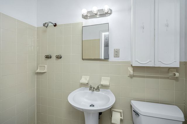 1400 W Lenevar Drive, Charleston, SC 29407