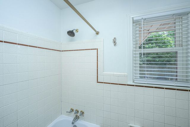 1400 W Lenevar Drive, Charleston, SC 29407