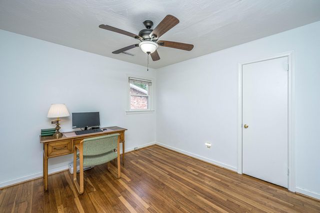 1400 W Lenevar Drive, Charleston, SC 29407