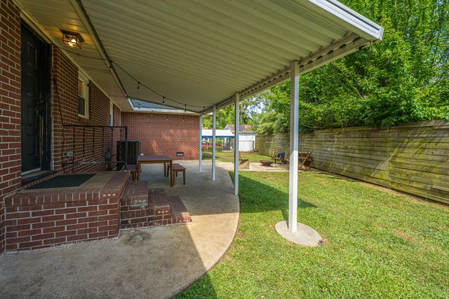 1400 W Lenevar Drive, Charleston, SC 29407