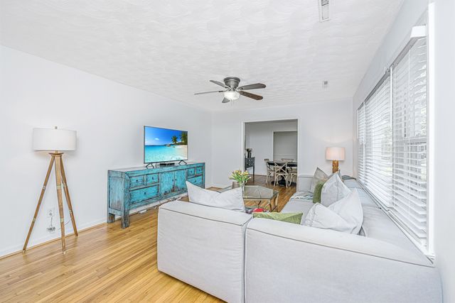 1400 W Lenevar Drive, Charleston, SC 29407